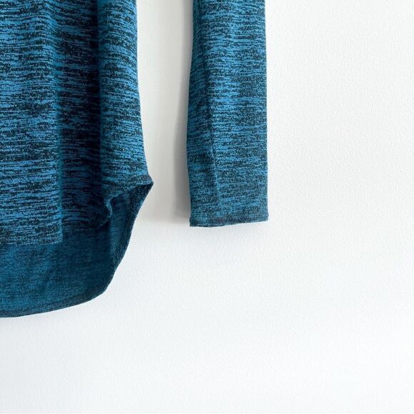 Wilfred Free Luma Blue Black Long Sleeve Top Open Back Slit Women's M V-Neck - Picture 3 of 8